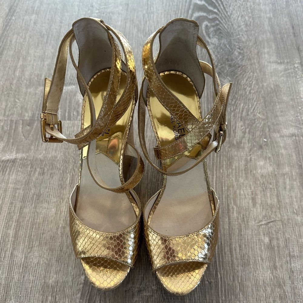 Michael Kors gold wedge heels size 8
